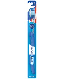 Oral-B Indicator Toothbruch, 40 Soft, 72/cs